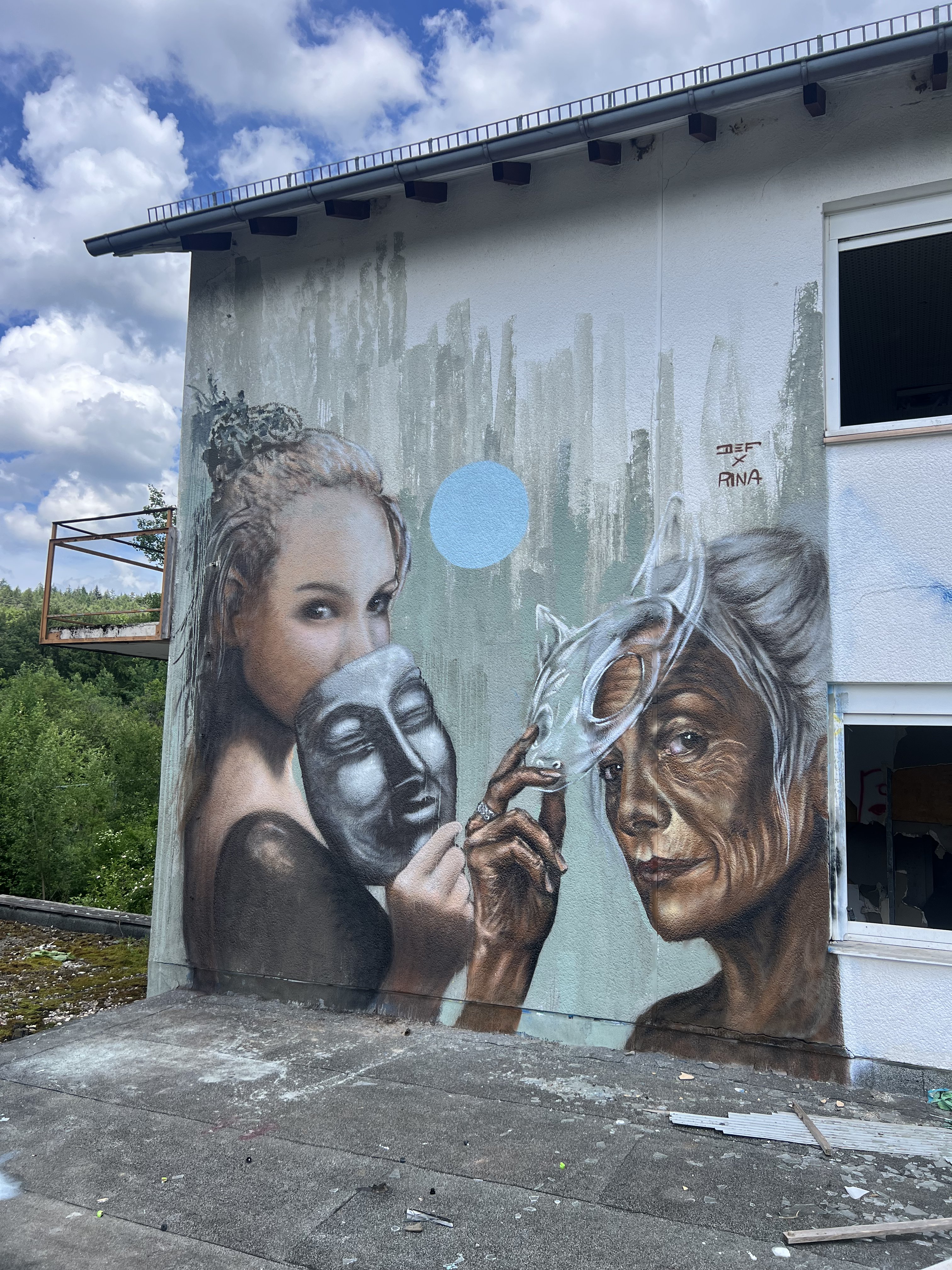 Def Notes Mural